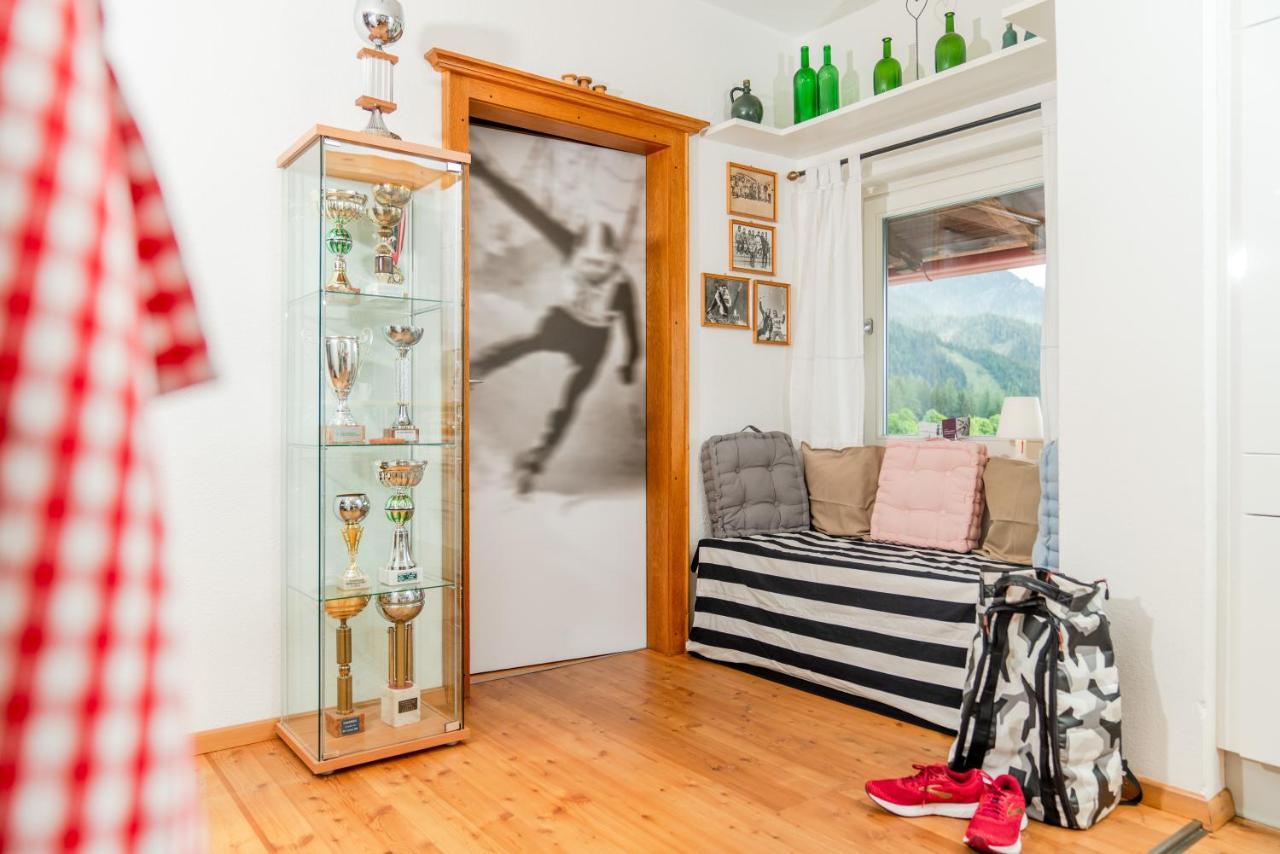 Alpin Appartement Reinhard Tritscher 람자우 암 다흐스타인 외부 사진